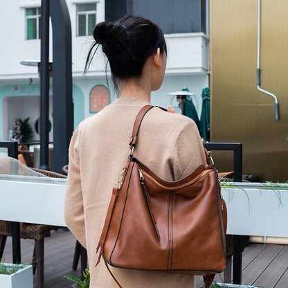 Alexa Hobo Tote bag